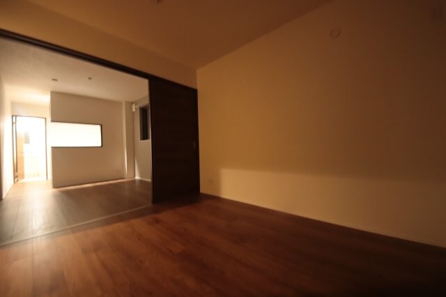 物件内観写真8　(居間です)