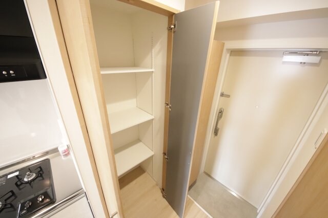 物件内観写真21　(大きなものも収納できそうです)