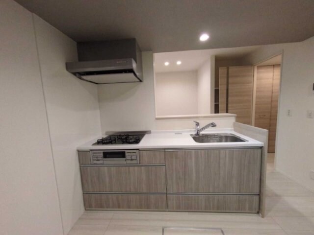 物件内観写真4　(キッチンでお料理をお楽しみください)