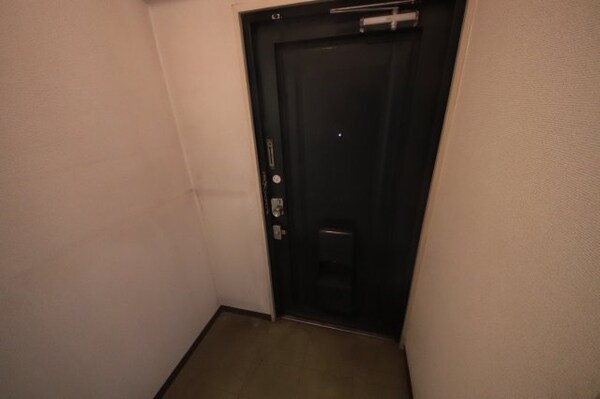 玄関(きれいな玄関です)