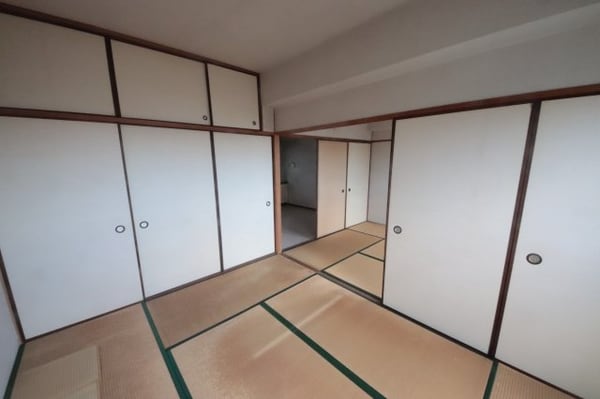 和室(趣のある和室です)