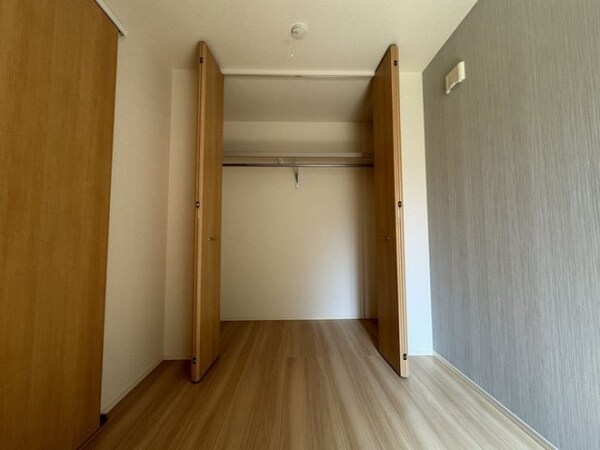 収納(便利な収納スペースです)