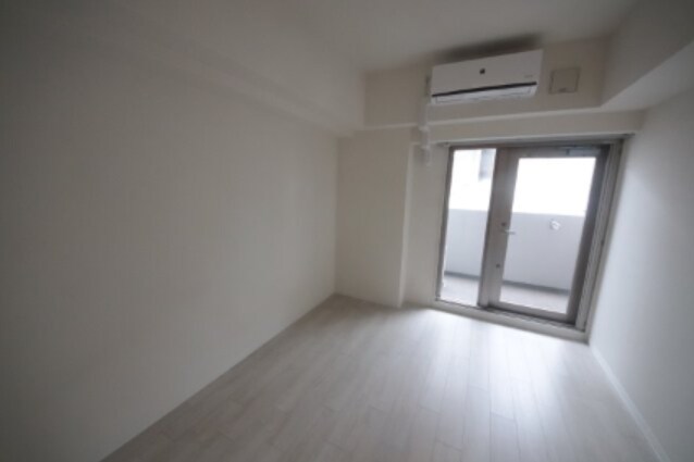 物件内観写真7　(ゆったり過ごせるリビングです)