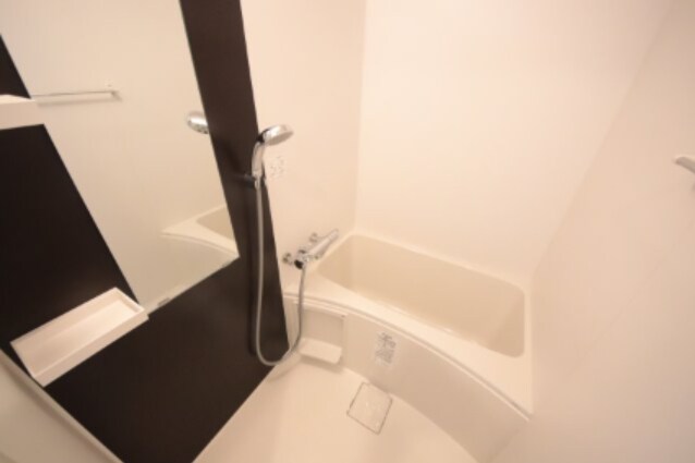 物件内観写真8　(お風呂です)