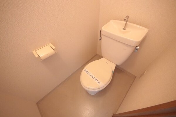 トイレ(トイレもきれいです)