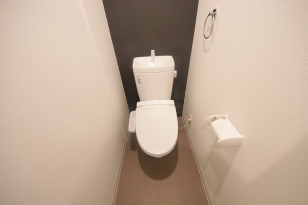 トイレ(シンプルで使いやすいトイレです)