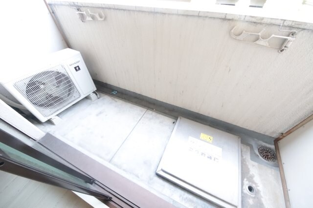 物件内観写真15　(バルコニー付きです)