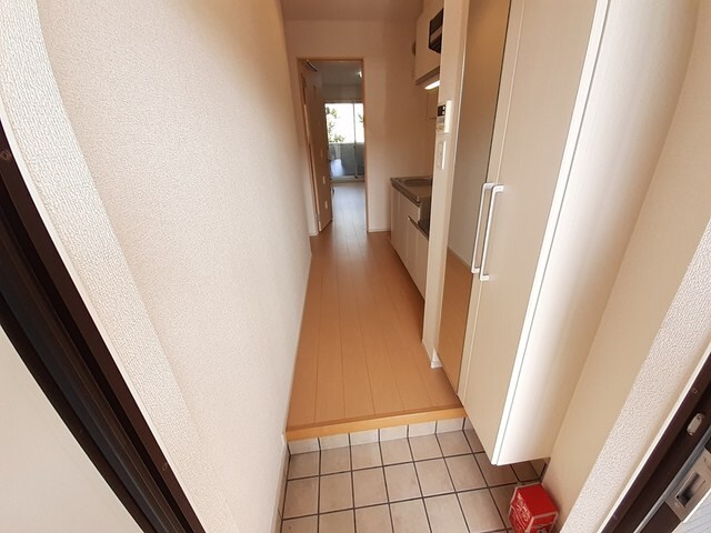 物件内観写真8　(毎日通る玄関はこちらです)