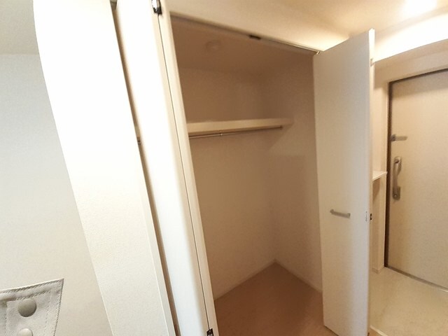 物件内観写真8　(こまごまとしたものを収納できそうですね)