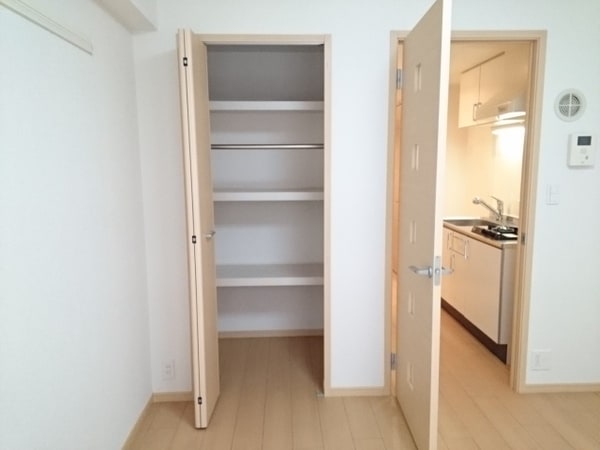 収納(こまごまとしたものを収納できそうですね)