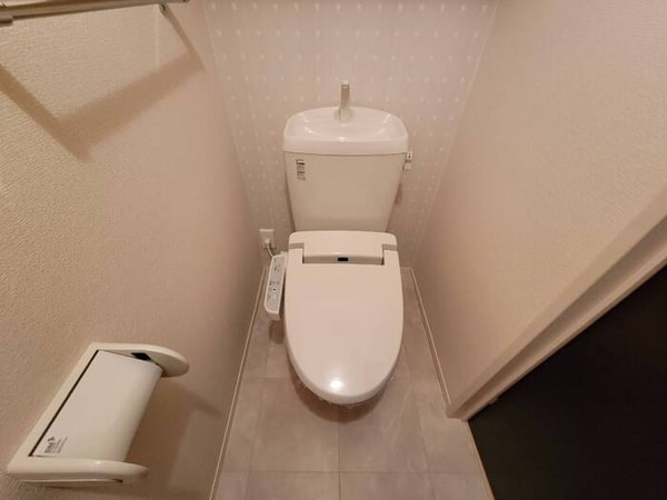 トイレ(落ち着いたトイレです)