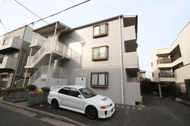 物件外観写真4　(建物外観を気になさる方へ、見た目の良い物件です)