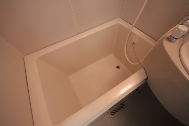 物件内観写真5　(お風呂で日々の疲れを落としましょう)