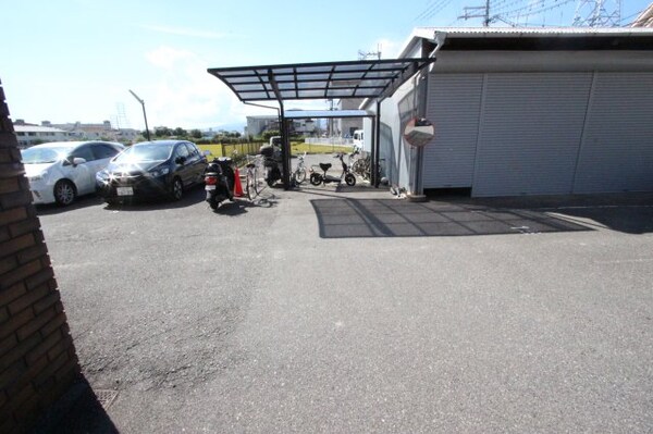 駐車場(駐車場があります)