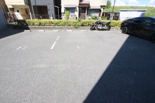 駐車場(駐車場があります)