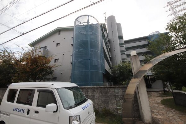 外観(落ち着いた雰囲気の外観です)