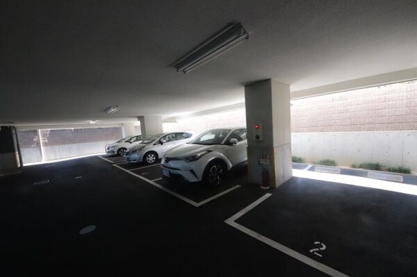 駐車場(駐車場があります)