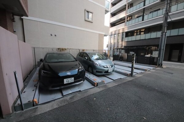 駐車場(駐車スペースもあります)