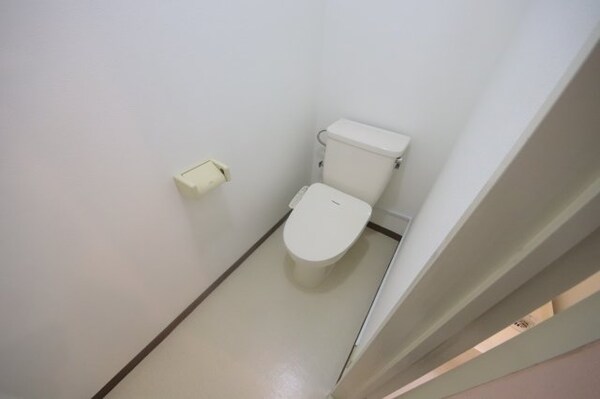 トイレ(清潔感のあるトイレです)