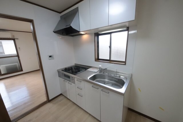 物件内観写真8　(キッチンでお料理をお楽しみください)