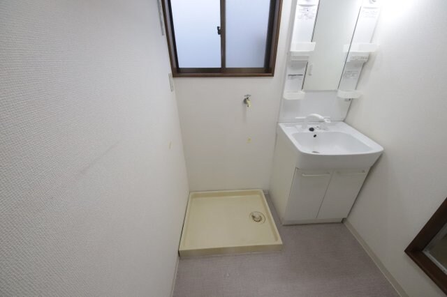 物件内観写真19　(使いやすい洗面所です)