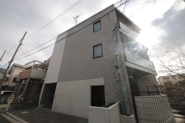 物件外観写真1　(外観です)