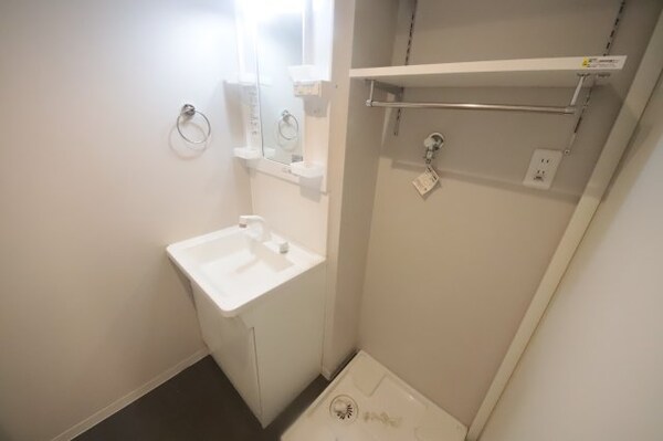 洗面・脱衣所(同社施工例です。)