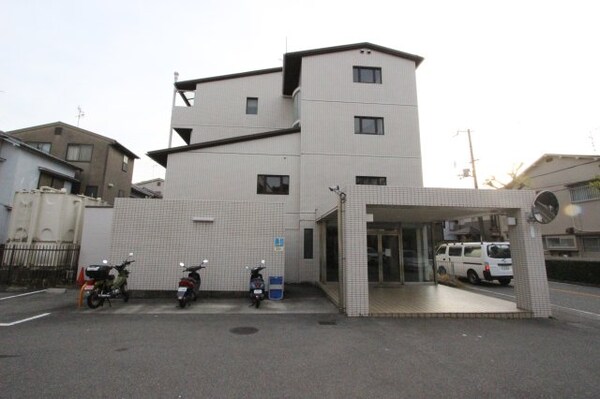 外観(外観は落ち着いています)