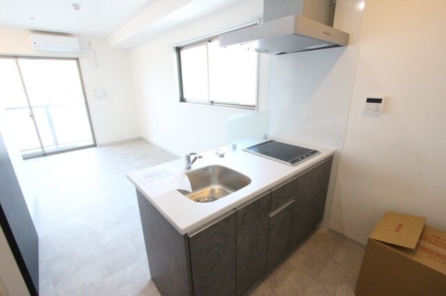 物件内観写真5　(リビングです)