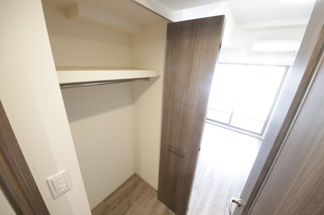 物件内観写真12　(収納があります)
