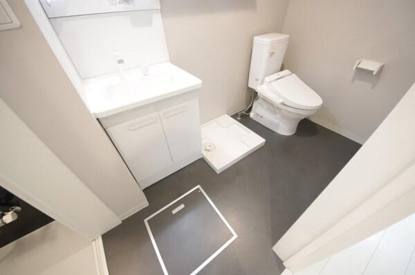 トイレ(ゆったりとした空間のトイレです)