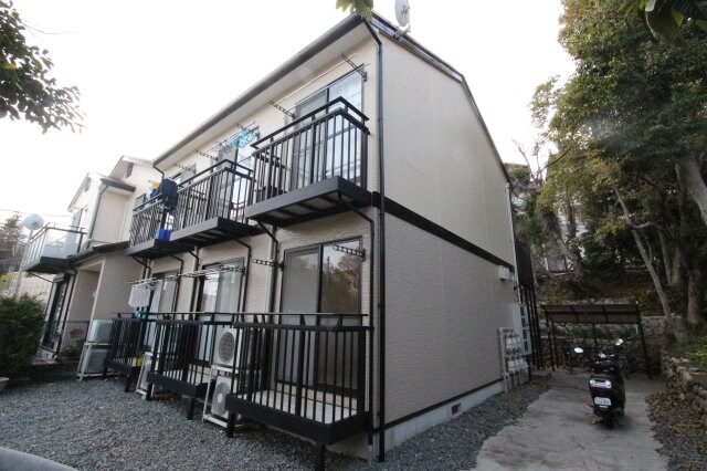 物件外観写真2　(外はこのようになっています)