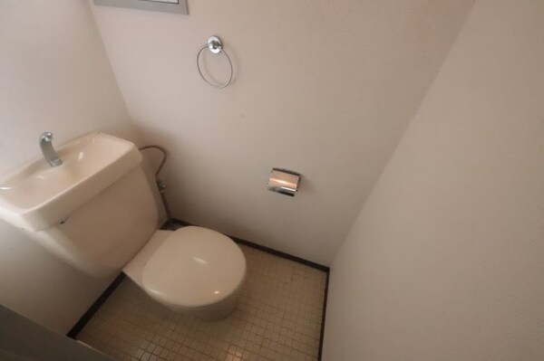 トイレ(トイレです)