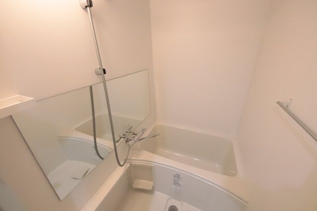 物件内観写真6　(お風呂です)