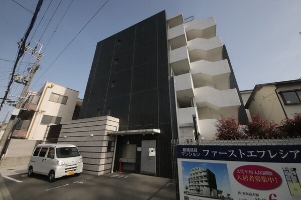 外観(落ち着いた雰囲気の外観です)
