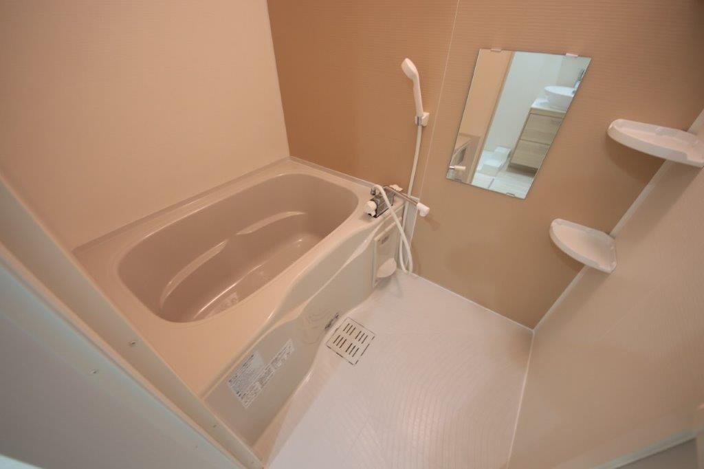 物件内観写真3　(同社施工例です。)