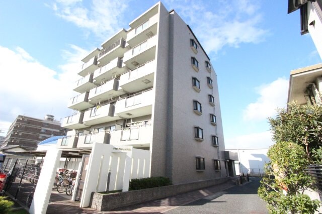 物件外観写真1　(外観も気になるポイント)