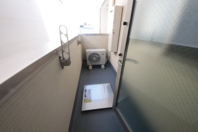 物件内観写真7　(バルコニーがあります)