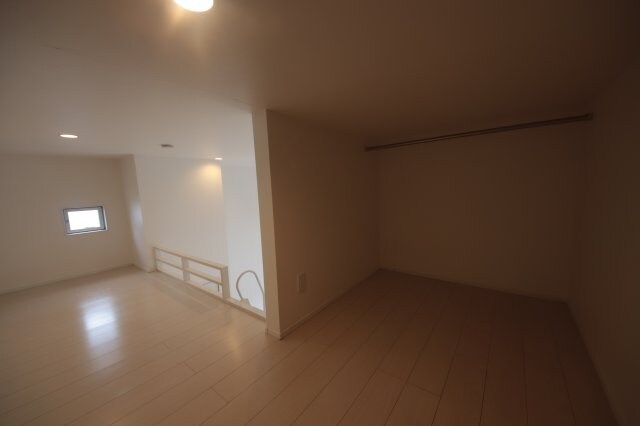 物件内観写真14　(リビングです)