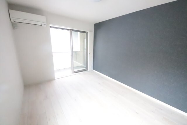 物件内観写真12　(居間です)