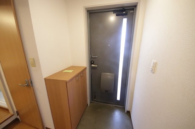 物件内観写真7　(毎日通る玄関はこちらです)