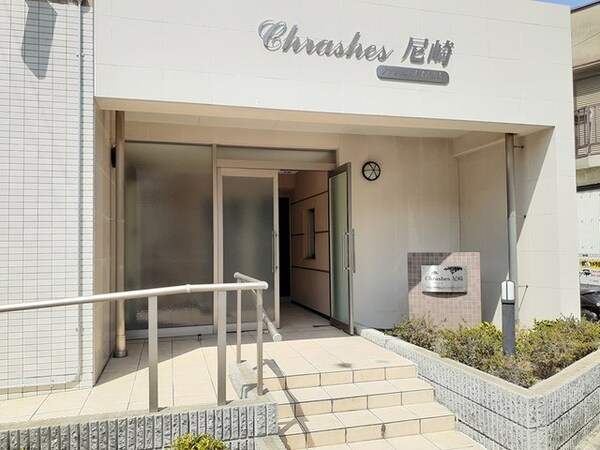 エントランス(建物の内部です)