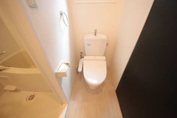 トイレ(シンプルで使いやすいトイレです)
