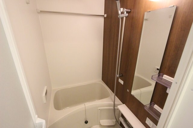 物件内観写真14　(お風呂で日々の疲れを落としましょう)