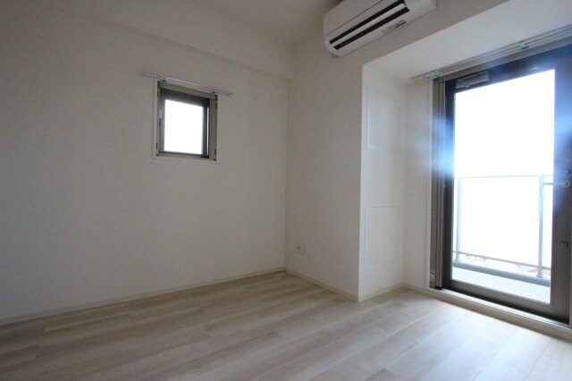 物件内観写真22　(使いやすい居間です)