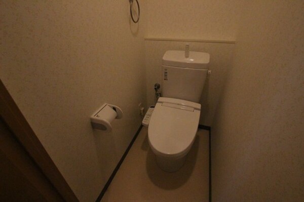 トイレ(トイレです)