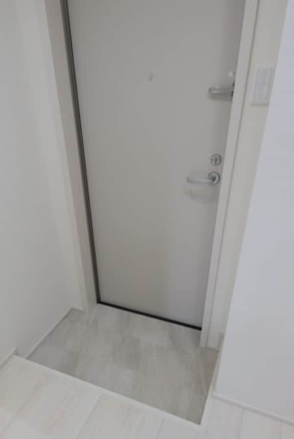 玄関(明るい玄関です)