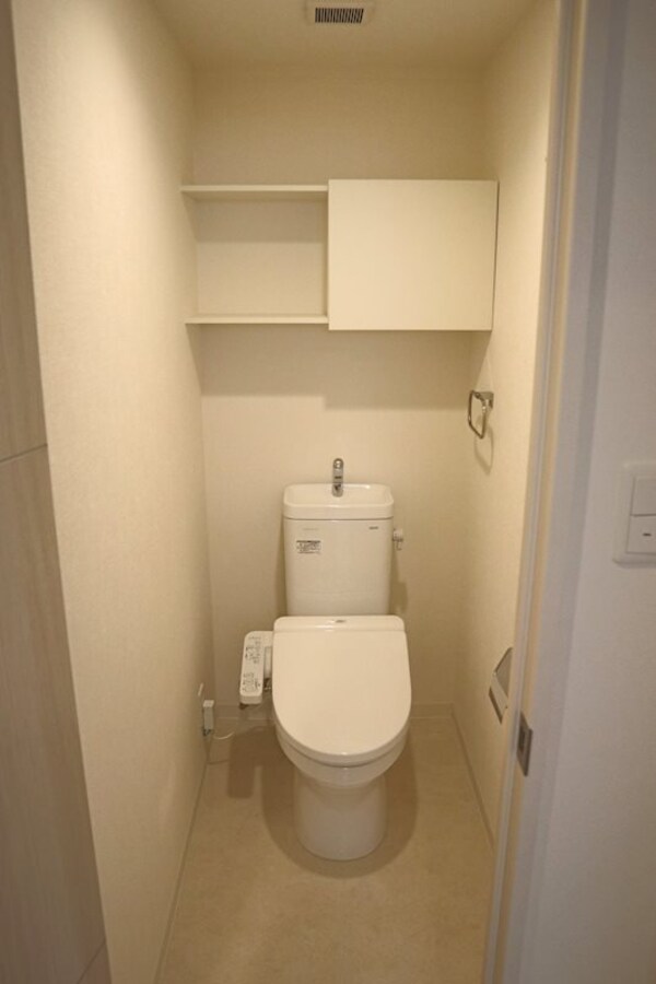 トイレ(ゆったりとした空間のトイレです)