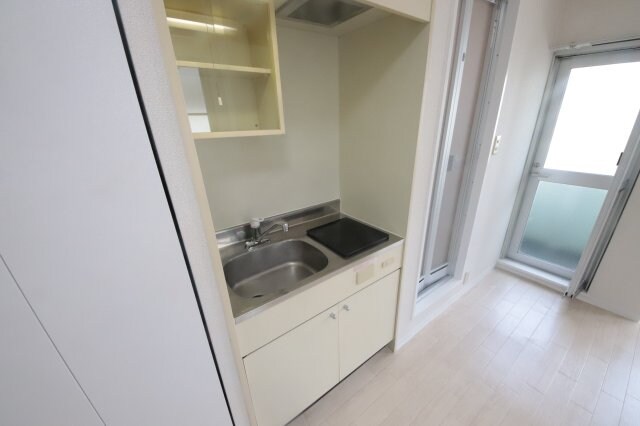 物件内観写真6　(お料理しやすいキッチンです)