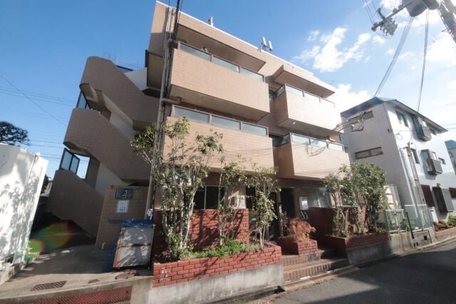 物件外観写真1　(おしゃれな外観です)